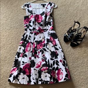 Floral dress!